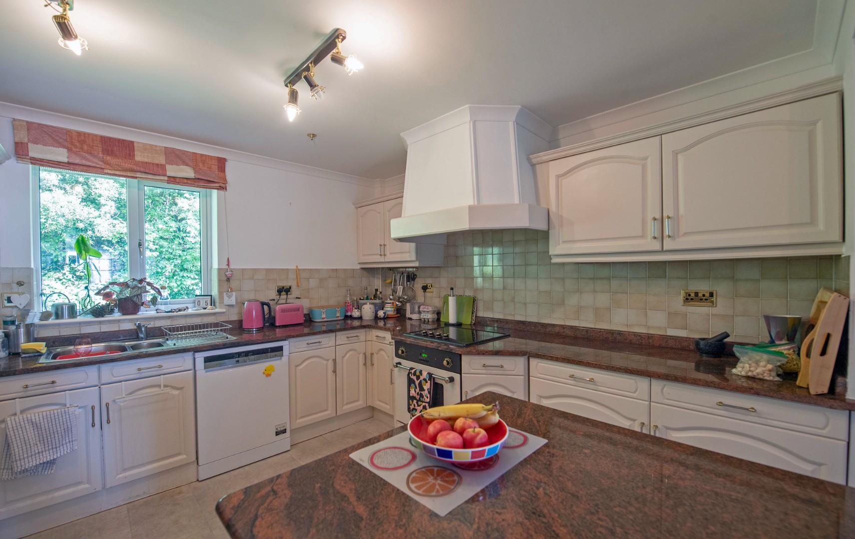 Langland Bay Road, Langland, Swansea, SA3 4QZ